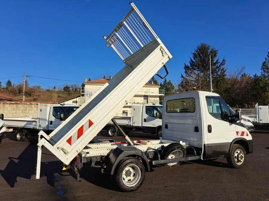 Iveco DAILY 35C14 BENNE 33500E HT Image 2